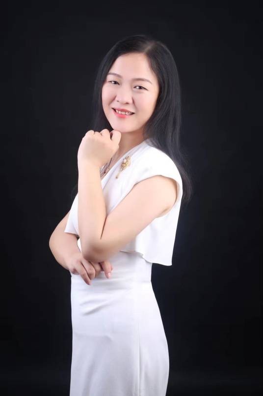 张杰（中国抗衰老促进会老年工作委员会副主任）