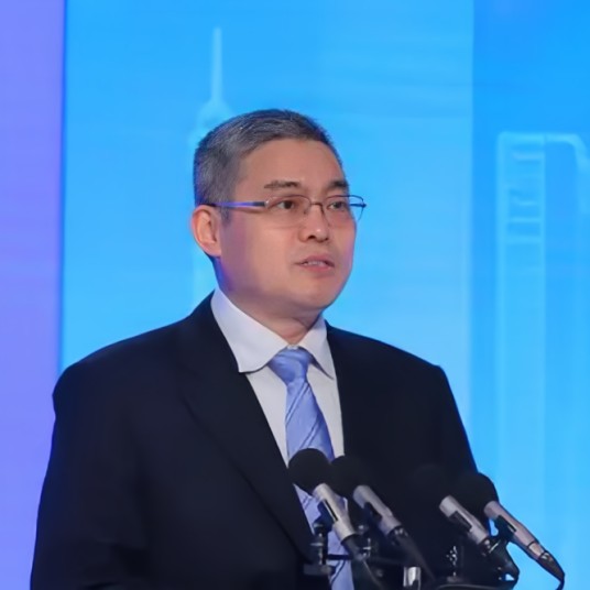 谢伟（上海浦东发展银行党委副书记、行长）