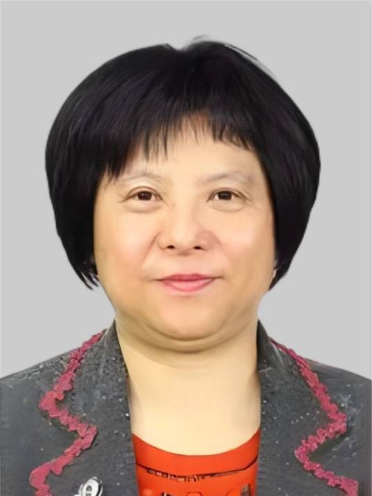 张华(上海市黄浦区政协原主席)