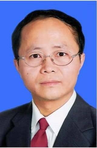 吴强(贵州省安顺市人力资源和社会保障局原副局长)