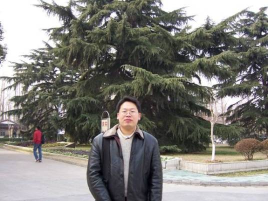 周健(重庆师范大学化学学院教授)