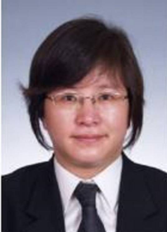 张姗姗（上海海事法院海事审判庭审判长）