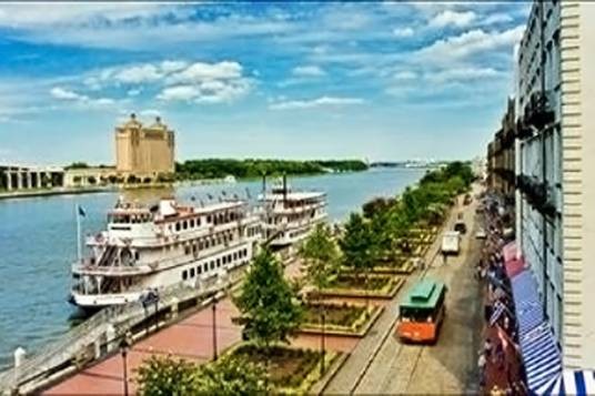 萨凡纳(美国佐治亚州大西洋岸港口旅游城市)