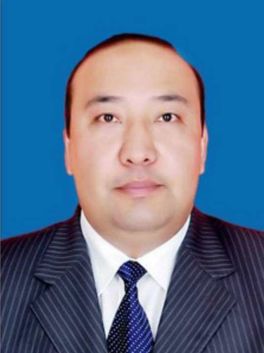 艾尼瓦尔·吐尔逊(新疆维吾尔自治区喀什地区麦盖提县原县长)
