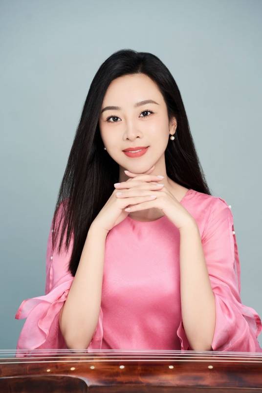 张萌(青年古琴演奏家)