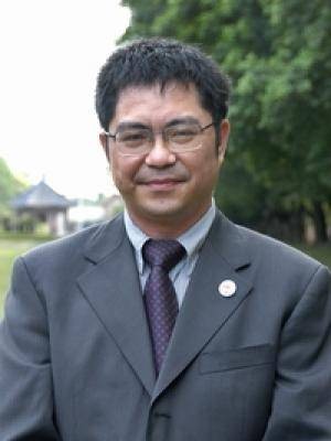 陈平(中山大学岭南学院教授、金融学和世界经济专业的博士生导师、中山大学海洋经济研究中心主任)