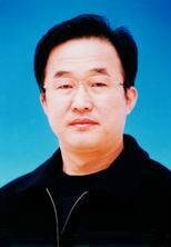 钟振华(杭州医学院原党委委员、副书记)