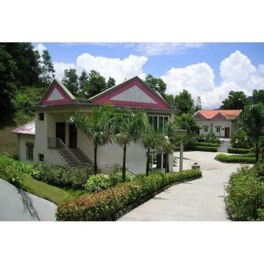 南龙村(江西省赣州市寻乌县南桥镇下辖村)