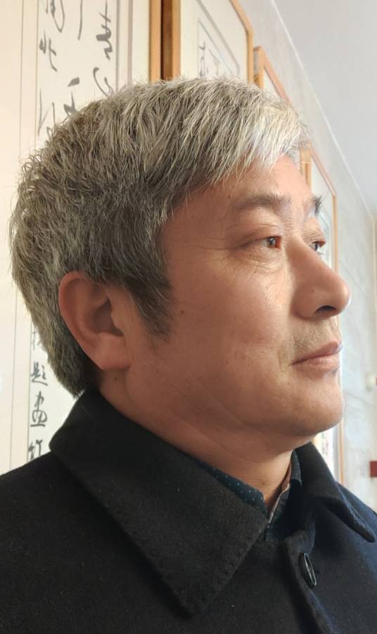 陈志明（中国书法家协会会员）