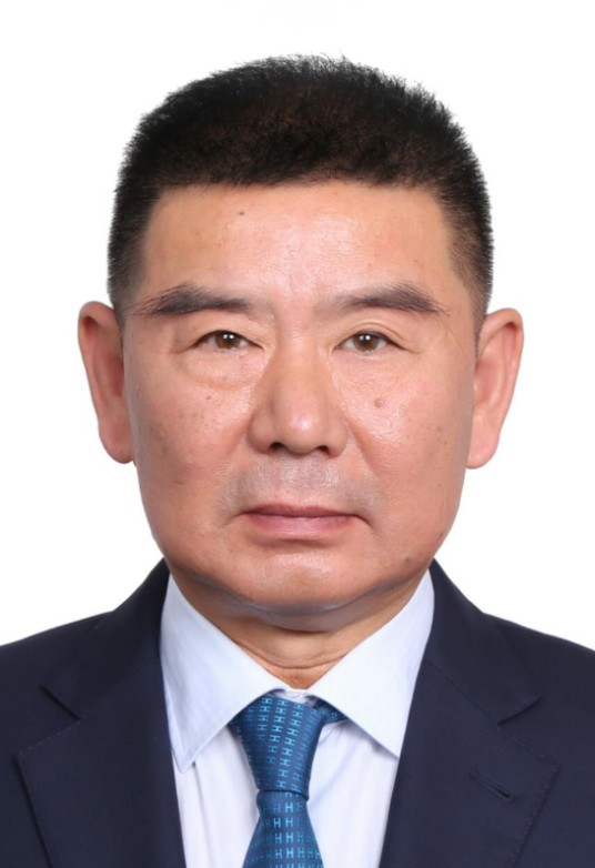 马龙（北京宏源餐饮管理有限公司董事长）