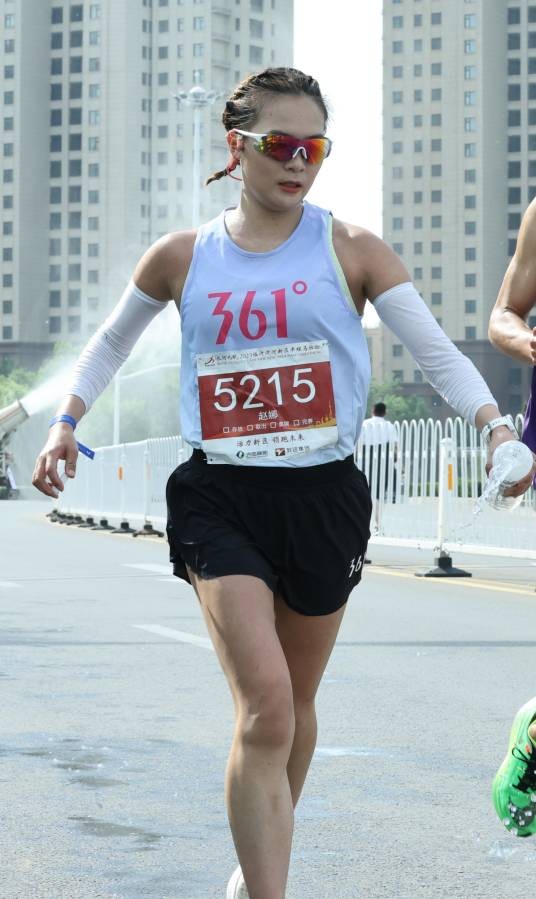 赵娜（中国女子马拉松运动员）