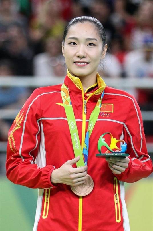 李丹(1989年9月19日出生的中国女子蹦床运动员)