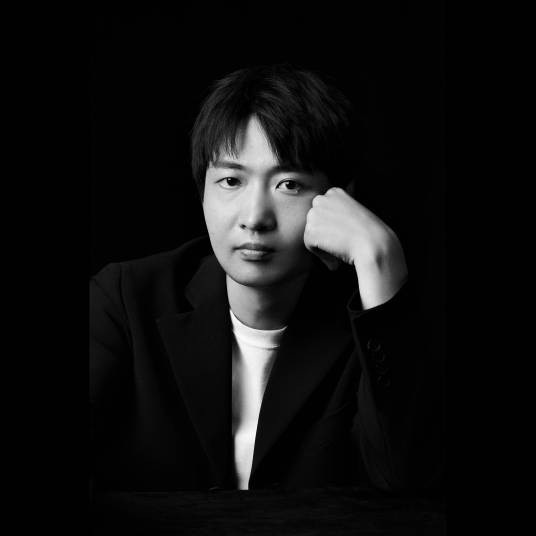 郭倍倍(中国内地民谣男歌手,鹿先森乐队主唱)