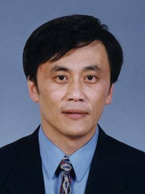 李春生（第十三届全国人大农业与农村委员会副主任委员）