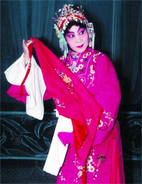吴碧波(中国女豫剧演员)