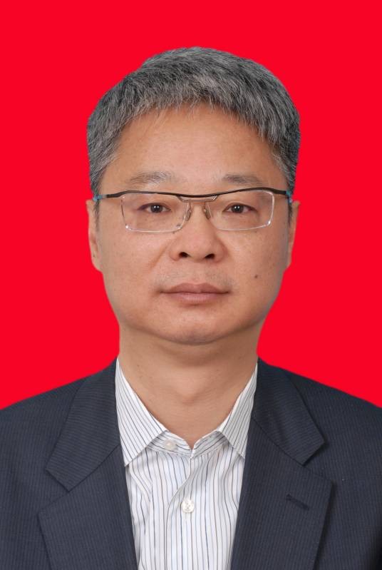 周杰（海通证券股份有限公司党委书记、董事长）