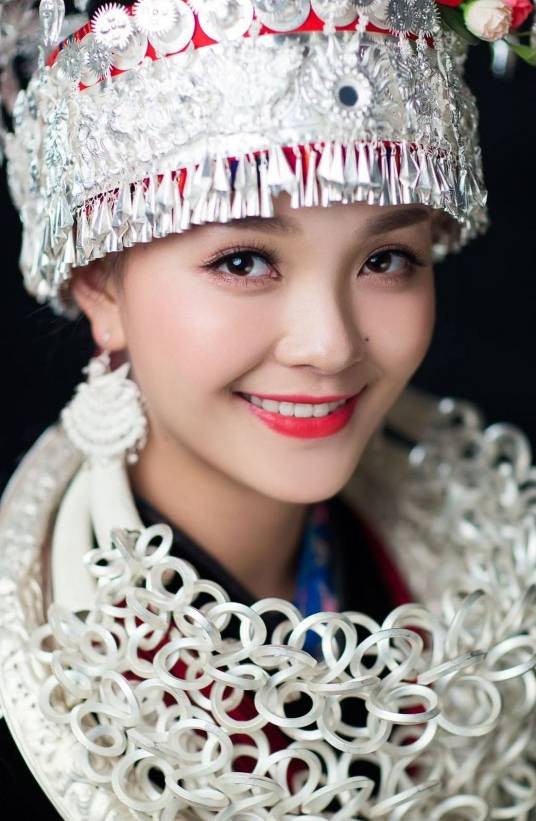 金花(贵州青年演员)