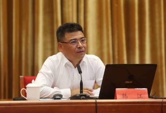 韩江(苏州工业园区原党工委委员、管委会副主任)