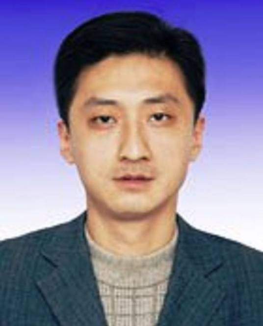 王强(甘肃省会宁县原政法委书记)