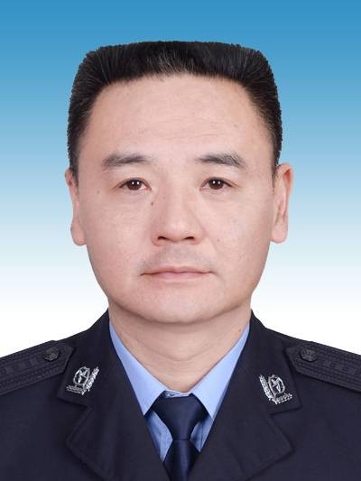 谢军（贵阳市公安局党委委员、副局长、二级高级警长）