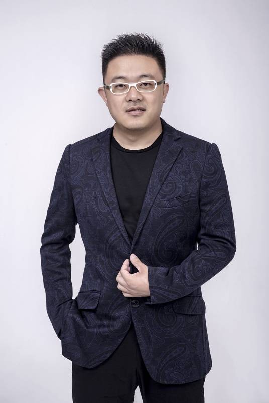 王子健(影视制片人)