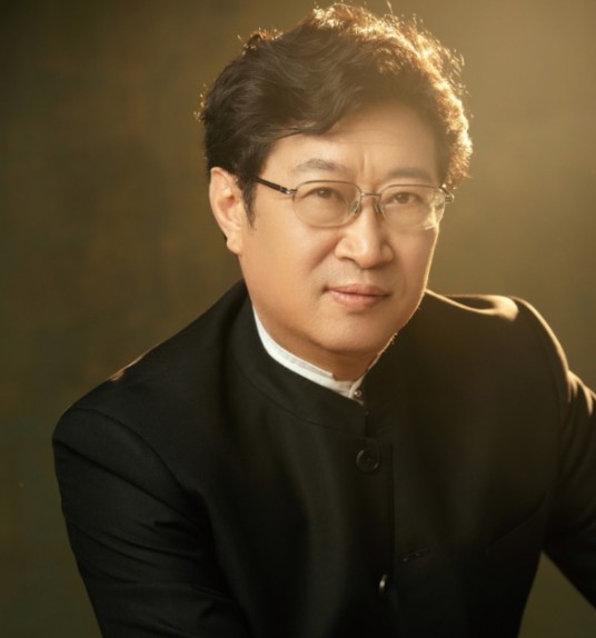李强（山东艺术学院现代音乐学院副教授）