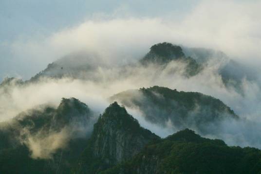 石仁山