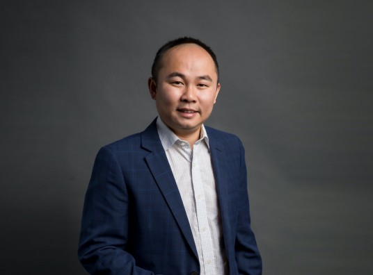 杨涛(日海智能集团CEO、芯讯通/龙尚科技董事长、重邮校董)