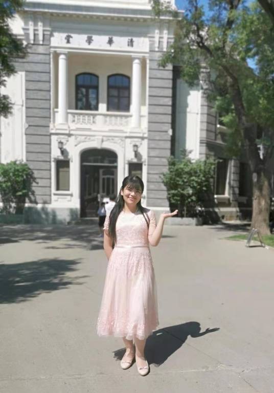 吴晶晶（中国农工民主党第十七届中央文化体育艺术专委会副秘书长）