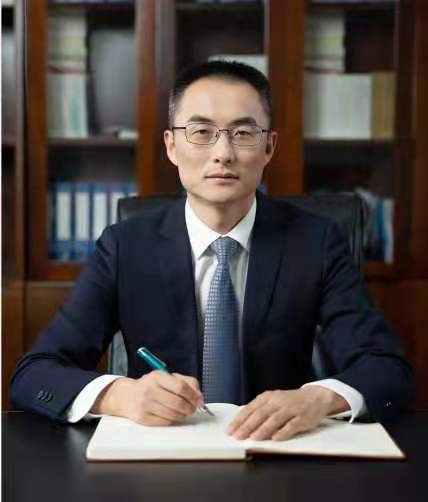 朱明(成都大学党委副书记、校长)