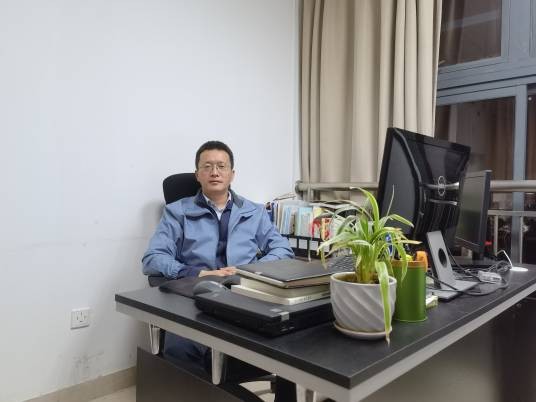 李沁(厦门大学航空航天学院飞行器系教授)