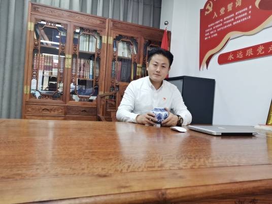 张瀚文(中国收藏家协会理事)