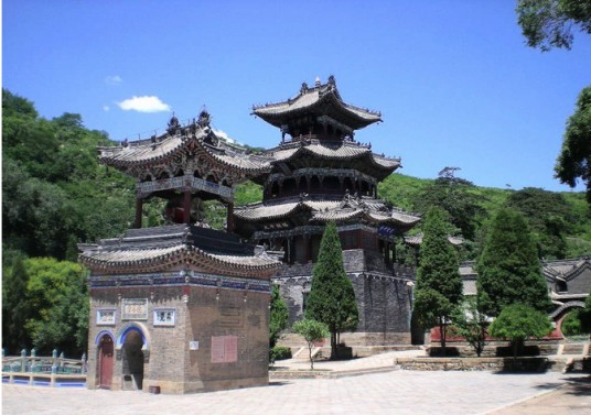 圣水寺(辽宁省葫芦岛市圣水寺)