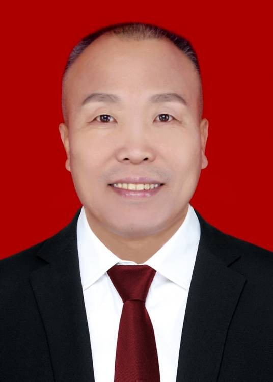 胡维俊（山西省运城市盐湖区教育局党组成员、副局长）