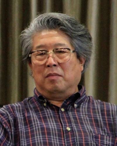 曹春生（中央美术学院教授）
