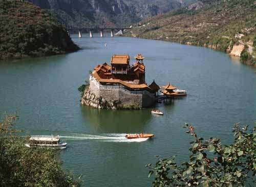 九女湖风景旅游区