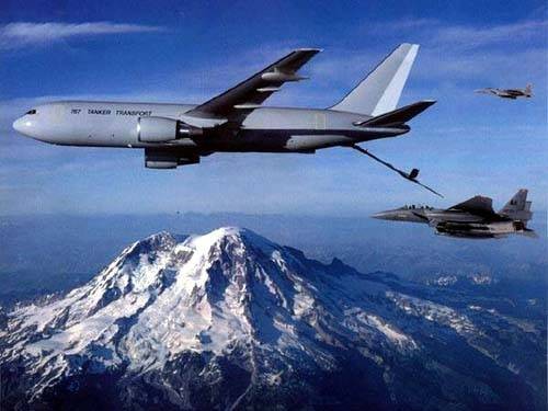 KC-767空中加油机