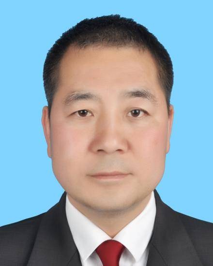 黄峰(安顺财政局(国有资产监督管理局)原党组成员)