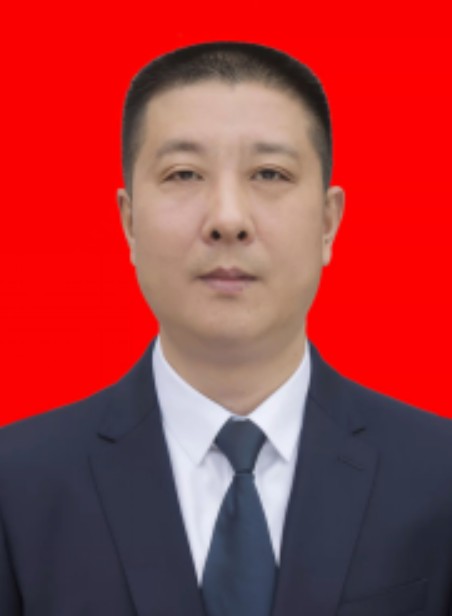 杜小兵(四川省阆中市人民政府党组成员、副市长,市公安局党委书记、局长)