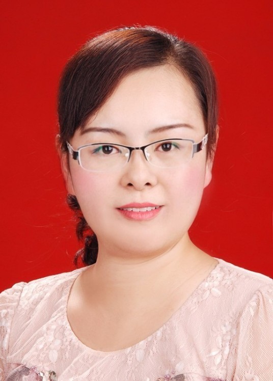马萍（石河子大学讲师）