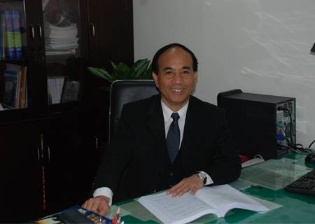 杨卫国(广州市知用中学原校长)