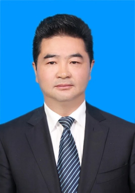 张国洪（四川省阿坝藏族羌族自治州马尔康市住房和城乡建设局原党组书记、局长）