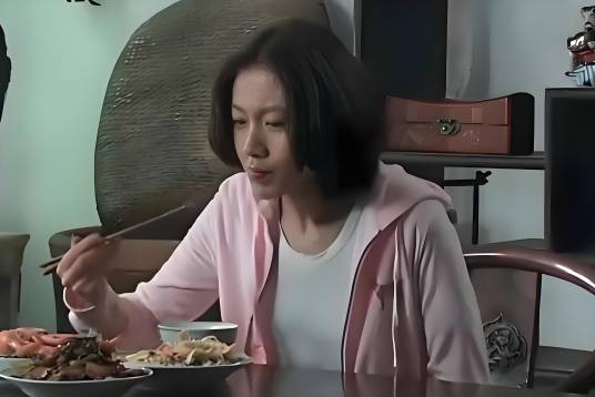 沈心(电视剧《深白·再婚进行时》中的角色)