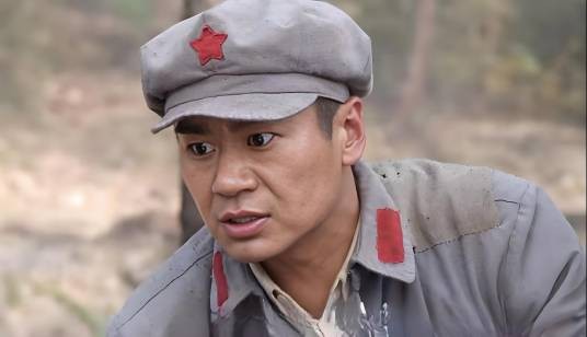 关鹏（电视剧《激战》中徐佳饰演的角色）