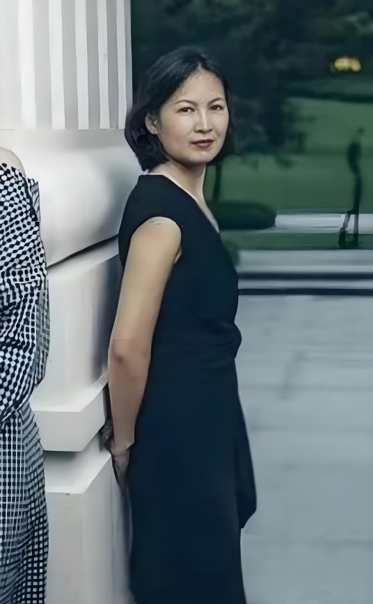 姚凌（任正非第二任妻子、姚安娜母亲）