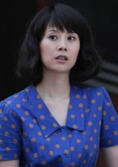 何佳（《请你原谅我》中的角色）