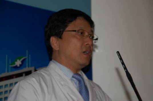 李岩（华南师范大学教授）