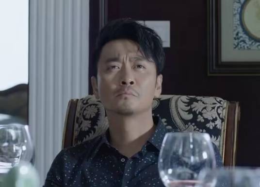 周晋（公安刑侦剧《卧底警花》中的角色）