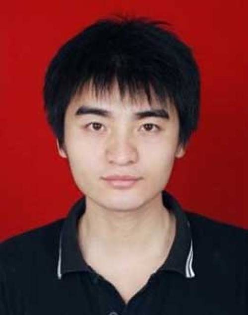 张振（中国宁波大学商学院教授）