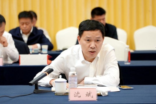 沈斌（浙江省地质院副院长）